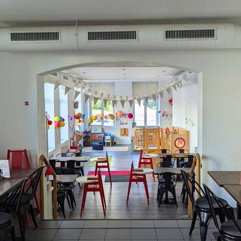 Café mit Spielecke Wien mit Kindern Baomi