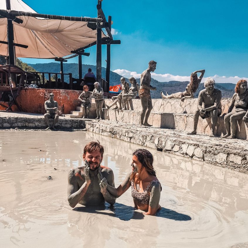 Schlammbad Dalyan Türkei Kinder