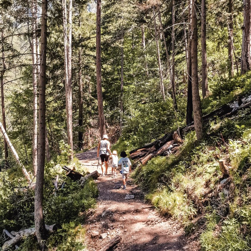 Wiener Wasserleitungsweg Wandern Kind Niederösterreich