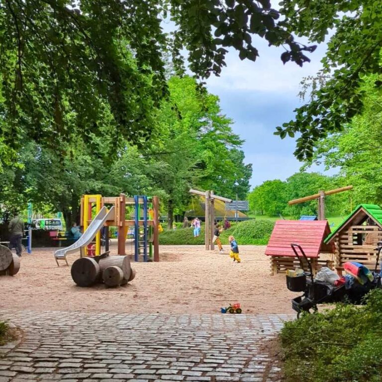 Luisenpark Mannheim mit Kindern Spielplatz Kleinkind