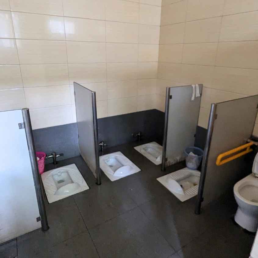 China mit Kindern Toiletten
