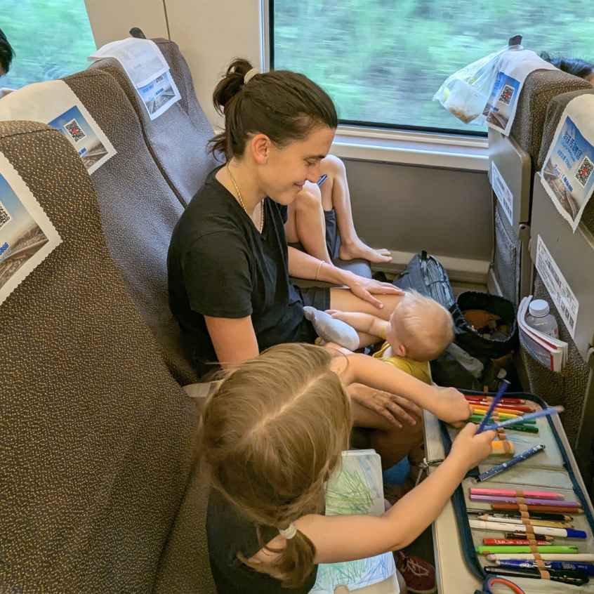 China mit Kindern Zugfahren