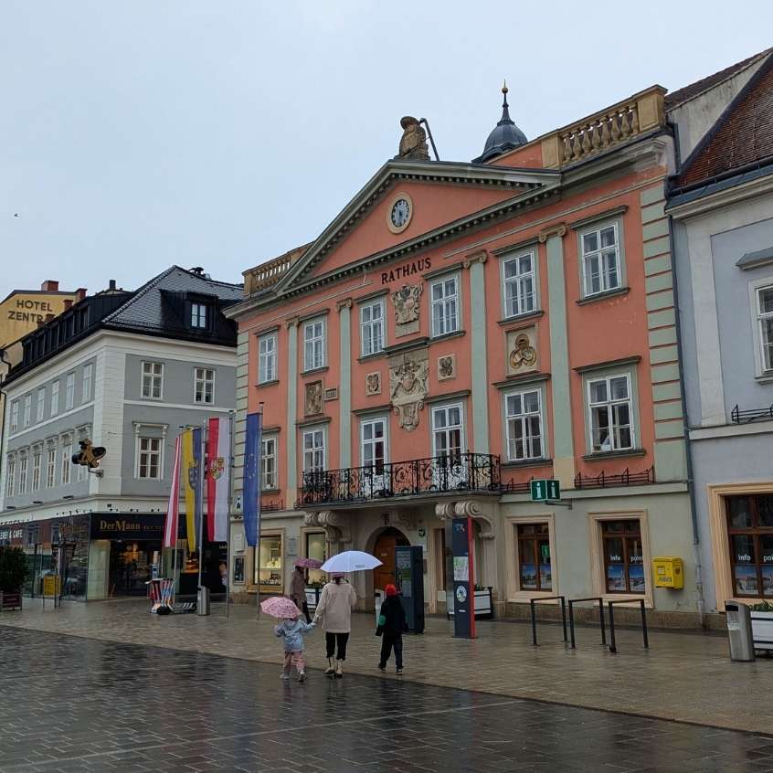 Wiener Neustadt mit Kindern Altstadt