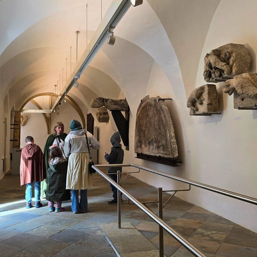 Wiener Neustadt mit Kindern Museum St. Peter an der Sperr Führung