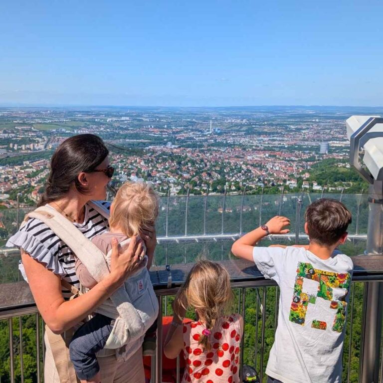 Stuttgart mit Kindern Sehenswuerdigkeiten Fernsehturm Aussicht