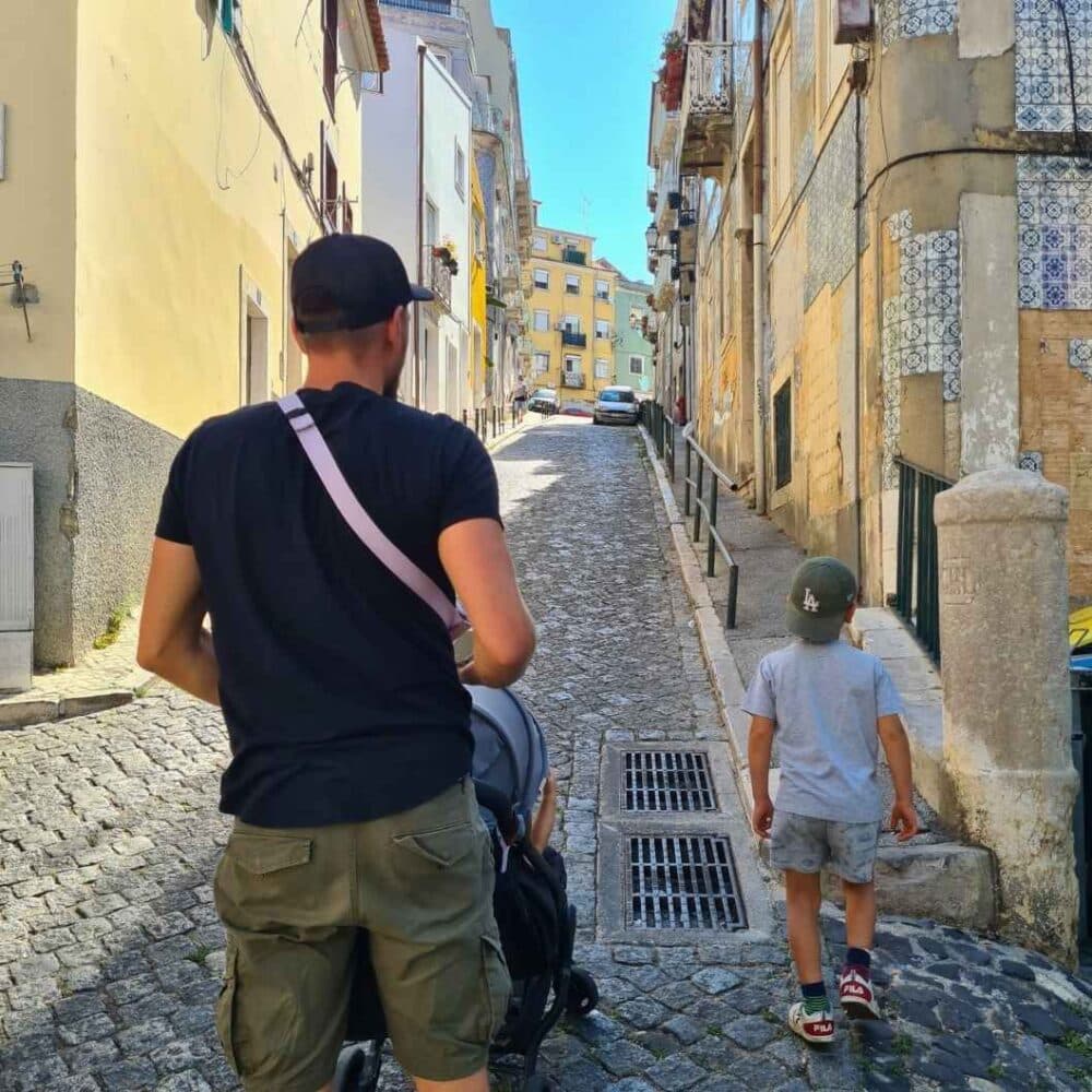 Lissabon mit Kindern Kindewagen Buggy Erfahrung