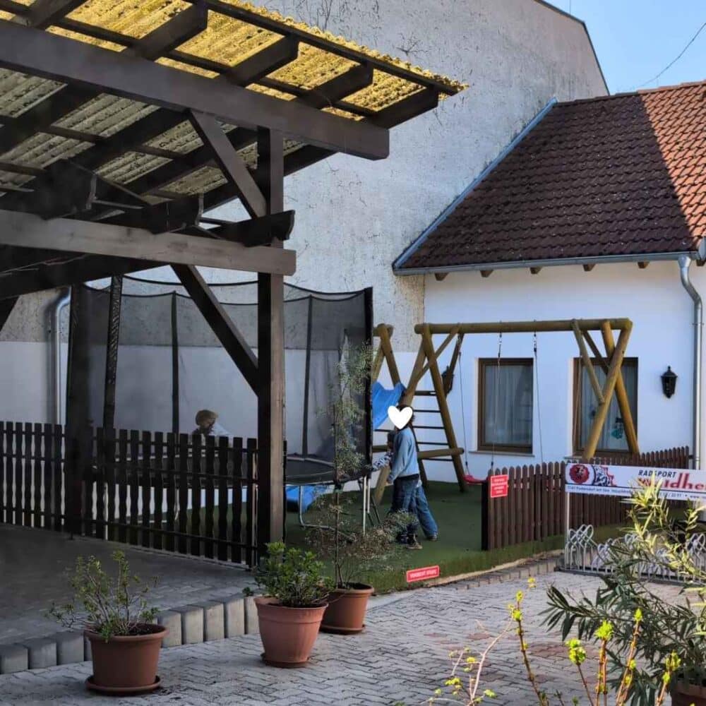Illmitz Antonios Hof Burgenland Restaurant Spielplatz
