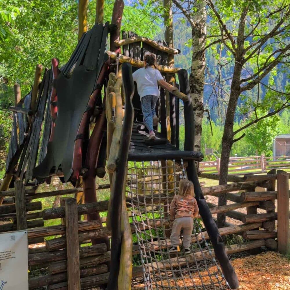 Spielplatz Ötzi Dorf Umhausen